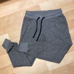 💕 Gray LA Hearts Joggers